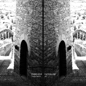 美女脱👙给我捏🐻免费视频
